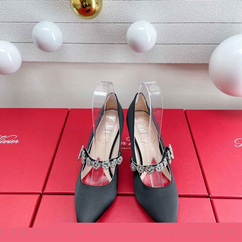 roger u1u1er flat shoes